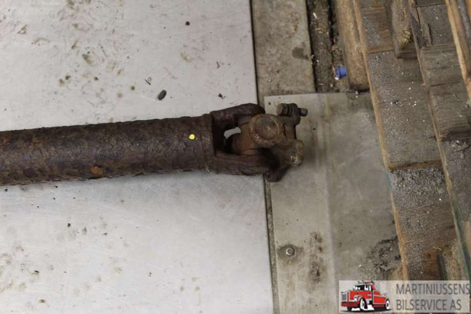 Mellomaksel til Toyota Hiace 2007-2012 (Fase 3)  (TOYOTA|)