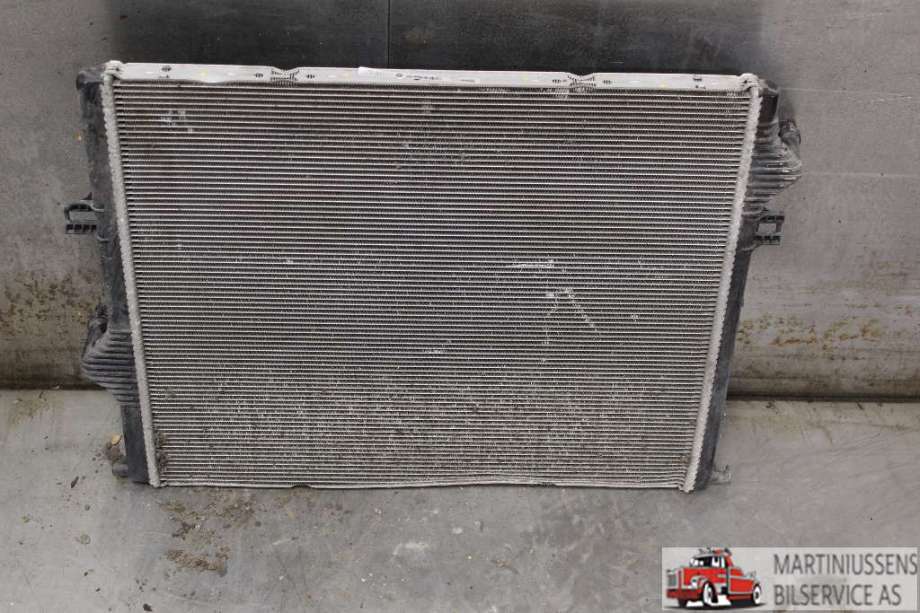 Radiator (automat gir) til BMW 3-Serie 2012-2018 (F30/F31/F34) (F30/F31/F34) (BMW||8741830)