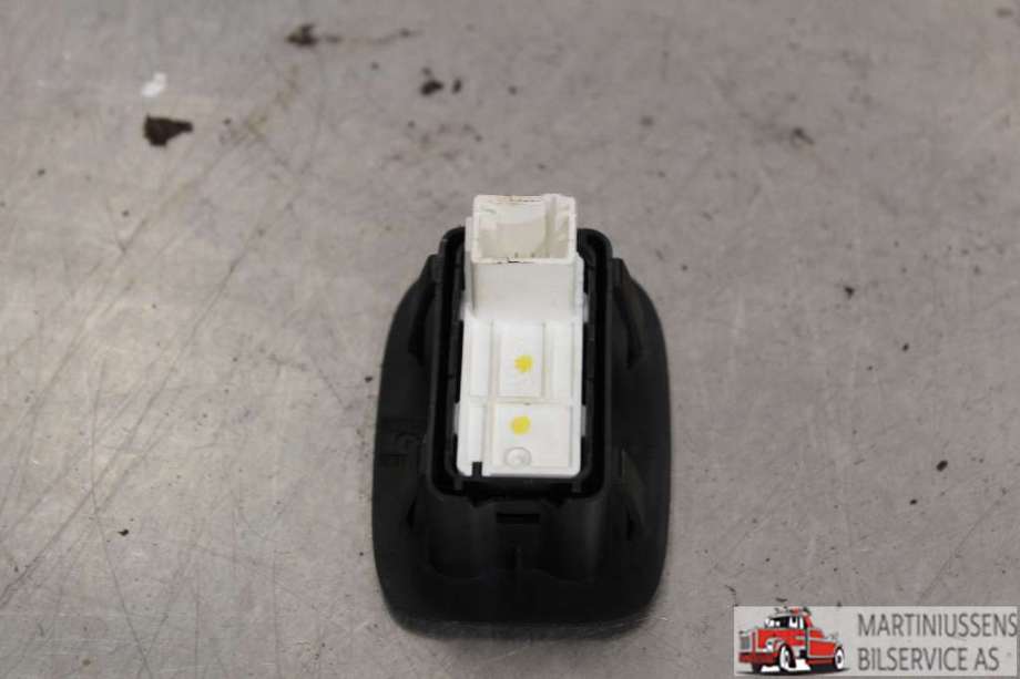 Bryter ruteheis til Peugeot 2008 2013-2019 (Type I)  (PEUGEOT||96751119ZD)