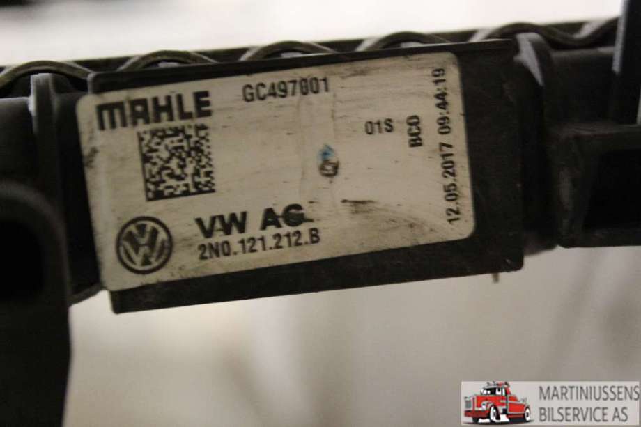 Radiator (automat gir) til VW Crafter 2016-->> (Type II)  (VOLKSWAGEN||2N0.121.212.B)