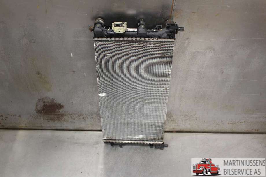 Radiator (manuell gir) til VW Polo 2009-2014 (Type V, Fase 1)  (VOLKSWAGEN||6R0121253 O)