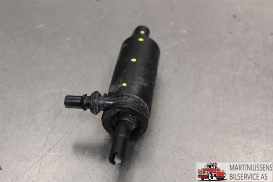 Spylerpumpe foran til VW Polo, 2009-2014 (Type V, Fase 1)  (VOLKSWAGEN|)