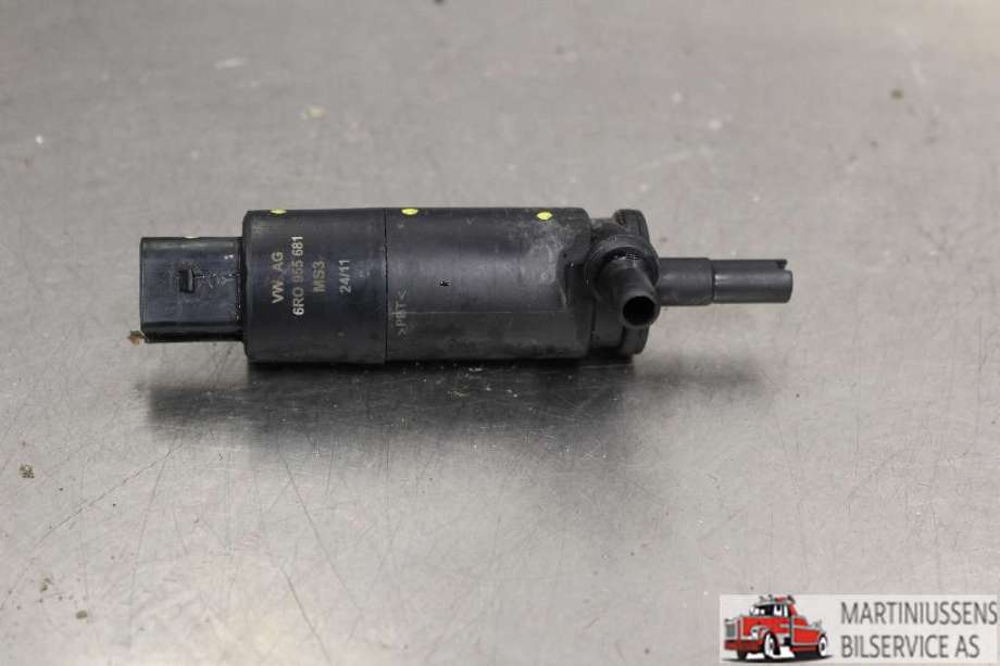 Spylerpumpe foran til VW Polo 2009-2014 (Type V, Fase 1)  (VOLKSWAGEN||6R0 955 681)