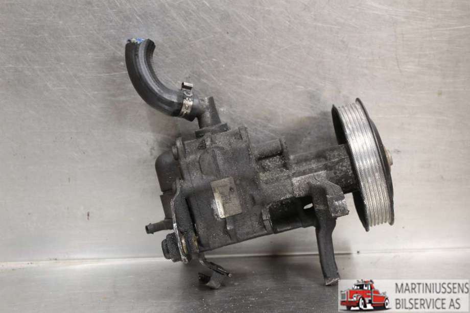Servo pumpe mekanisk til BMW 7-Serie 2009-2015 (F01/F02/F03/F04) (F01/F02/F03/F04) (BMW||LH2115369)