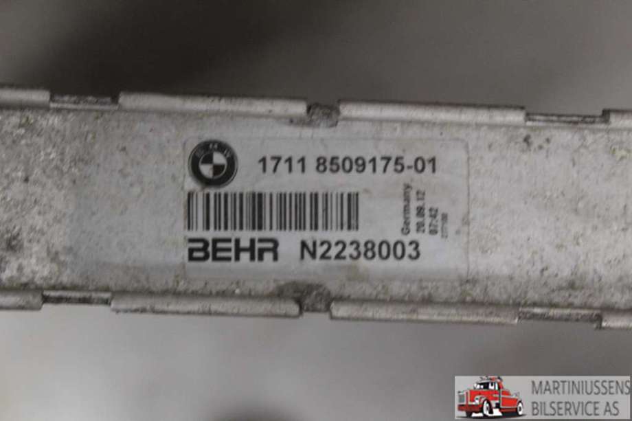 Radiator (automat gir) til BMW 7-Serie 2009-2015 (F01/F02/F03/F04) (F01/F02/F03/F04) (BMW||1711 8509175-01)
