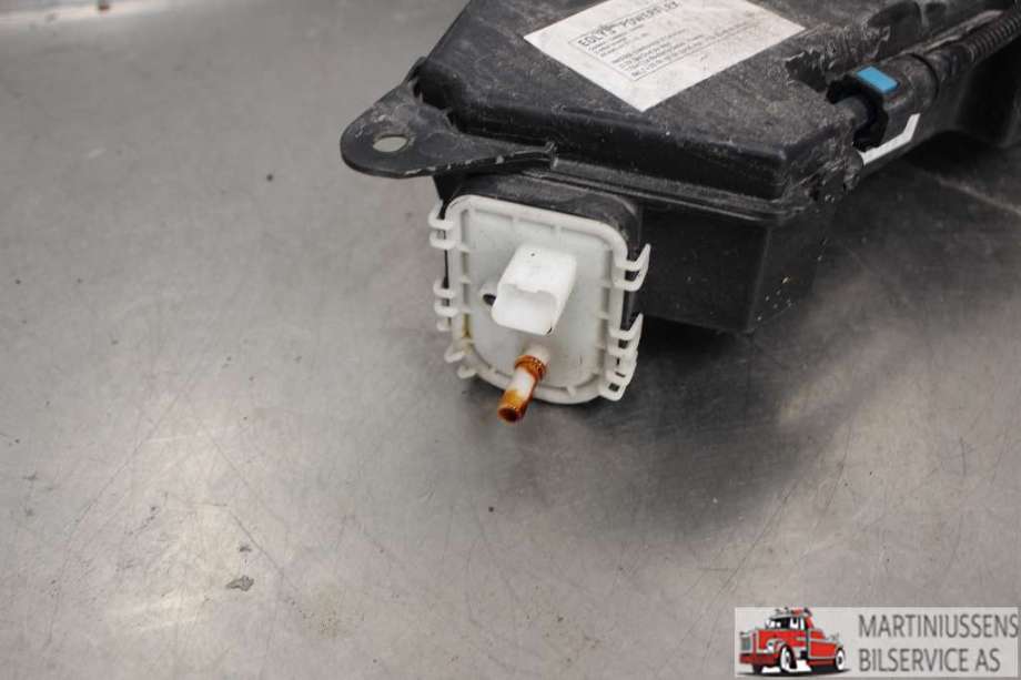 AdBlue tank til Citroën C4 2011-2017 (Type II)  (CITROEN||96 719 812 80 04)