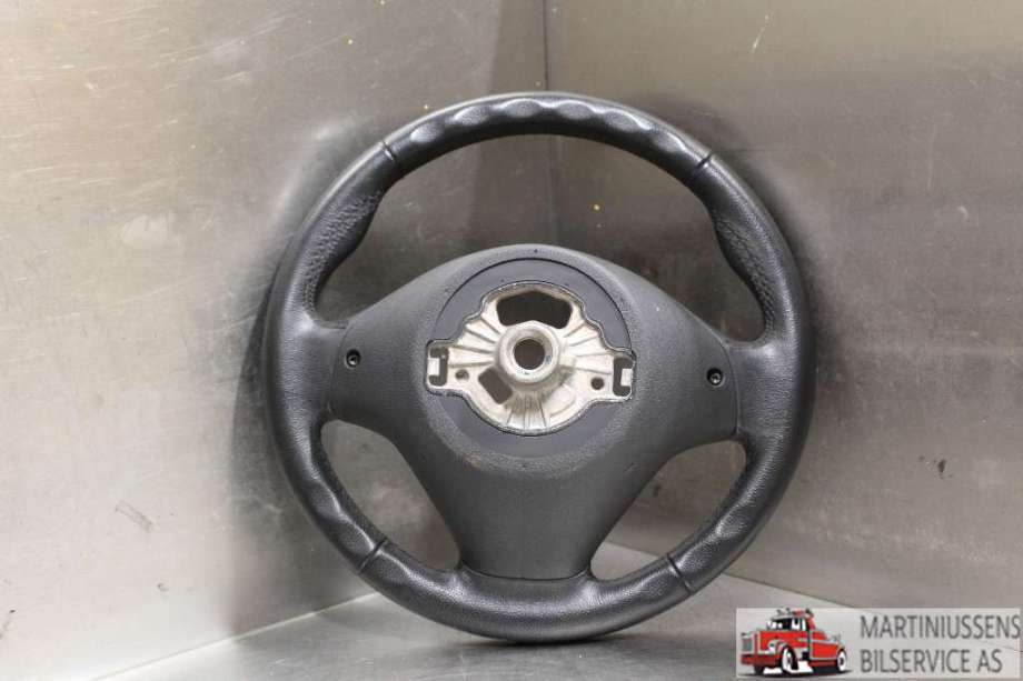 Ratt til BMW 1-Serie 2011-2015 (Fase 1) (F20/F21) (F20/F21) (BMW||62560151B)