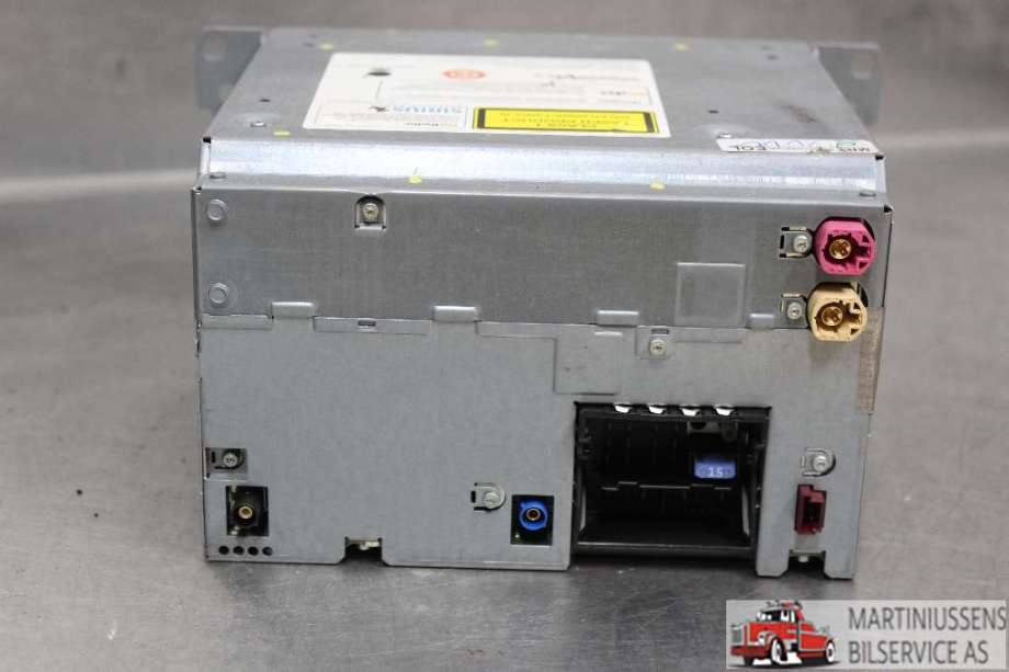 Bilstereo til BMW 1-Serie 2011-2015 (Fase 1) (F20/F21) (F20/F21) (BMW||9 270 701 01)
