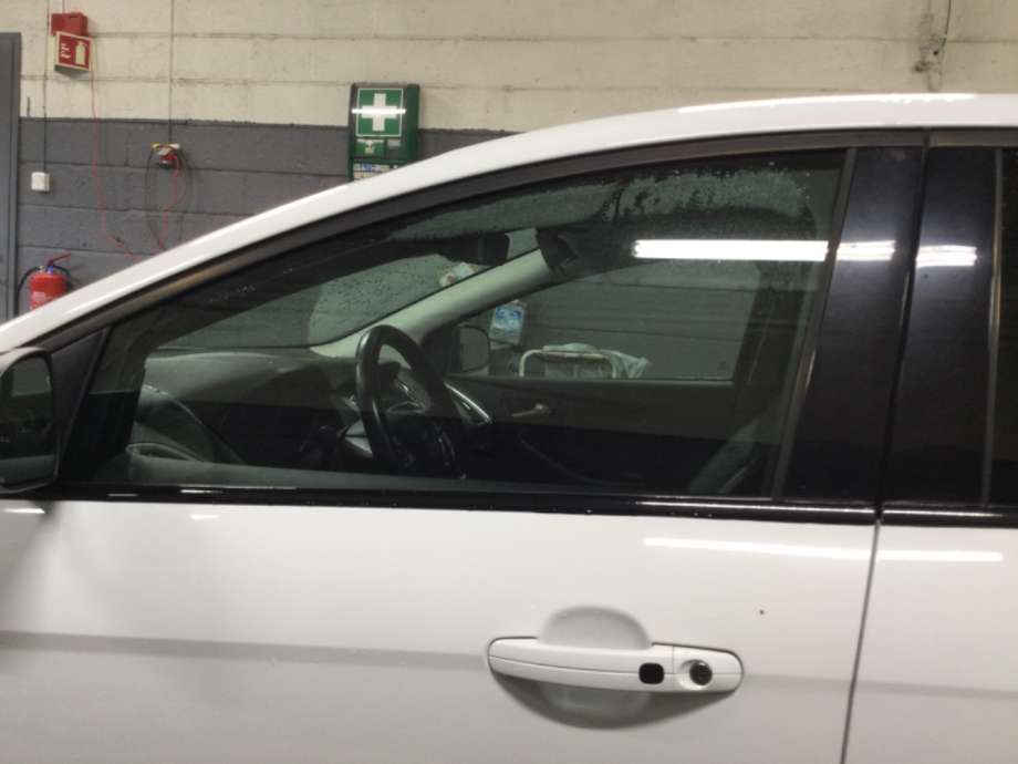 Siderute venstre foran til Ford Focus, 2011-2014 (Type III, Fase 1)  (FORD|)