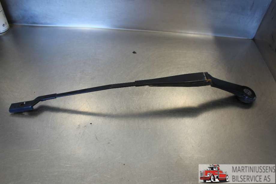 Viskerarmer frontrute til Ford Focus 2011-2014 (Type III, Fase 1) (FORD||BM51 17526 AB)