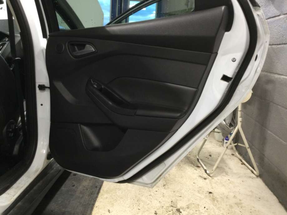 Dørtrekk høyre til Ford Focus, 2011-2014 (Type III, Fase 1)  (FORD|)