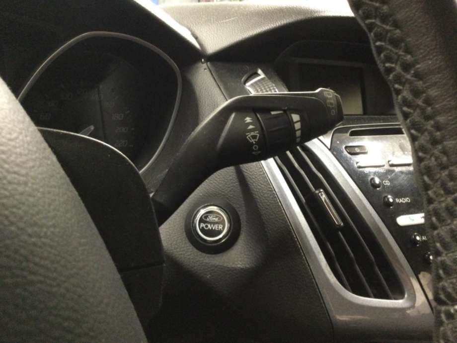 Bryter visker til Ford Focus, 2011-2014 (Type III, Fase 1)  (FORD|)