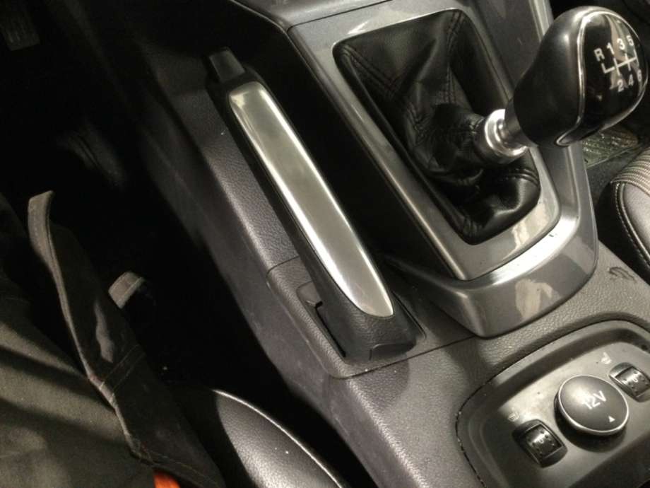 Håndbrekk til Ford Focus, 2011-2014 (Type III, Fase 1)  (FORD|)