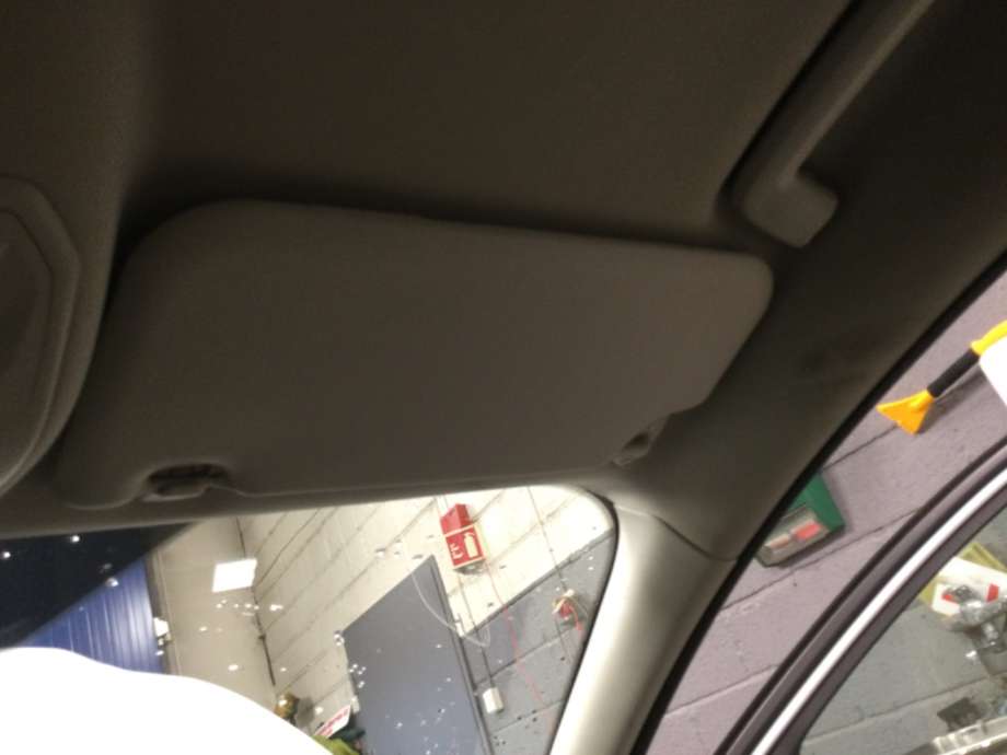 Solskjerm til Ford Focus, 2011-2014 (Type III, Fase 1)  (FORD|)