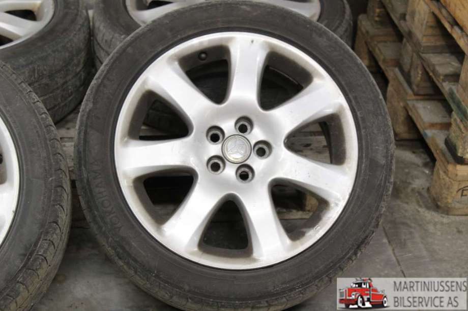 Felgsett aluminium til Toyota Avensis 2003-2008 (Type II)  (TOYOTA|42811-05260|5X100|7X17 ET 45)