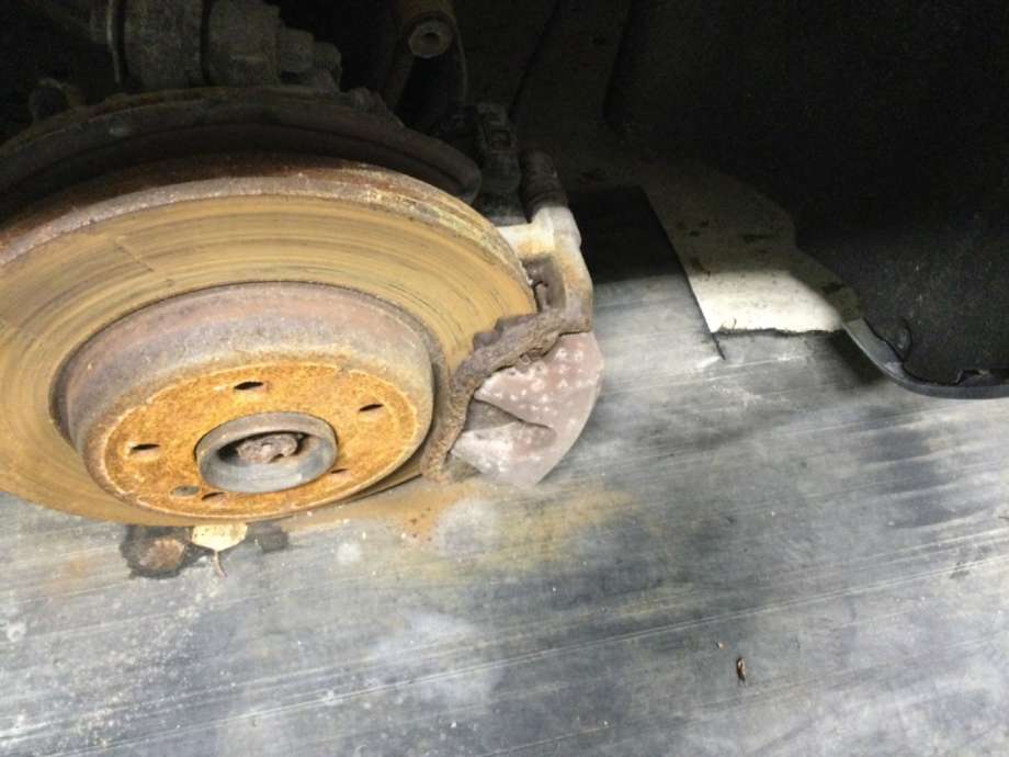 Bremsecaliper venstre bak til Mercedes E-Klasse, 2016-2023 (W213) (W213) (MERCEDES|)