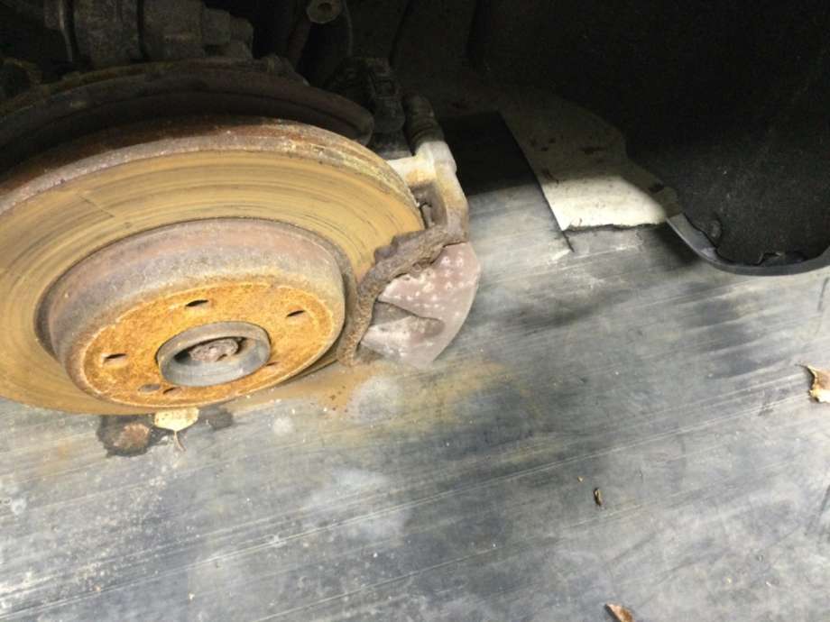 Bremsecaliper brakett til Mercedes E-Klasse, 2016-2023 (W213) (W213) (MERCEDES|)