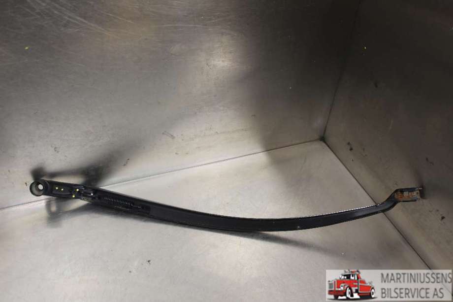 Viskerarmer frontrute til Toyota Avensis 2009-2015 (Type III, Fase 1)  (TOYOTA|)