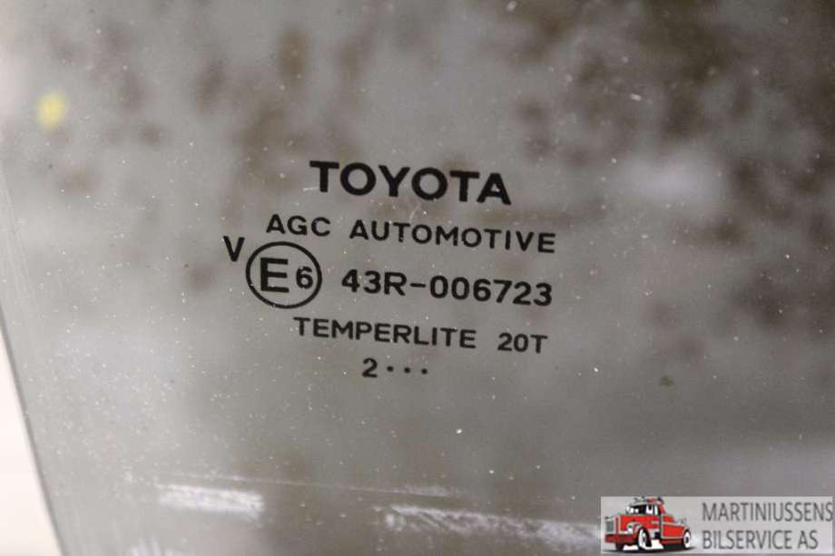 Siderute høyre bak til Toyota Avensis 2009-2015 (Type III, Fase 1)  (TOYOTA|)