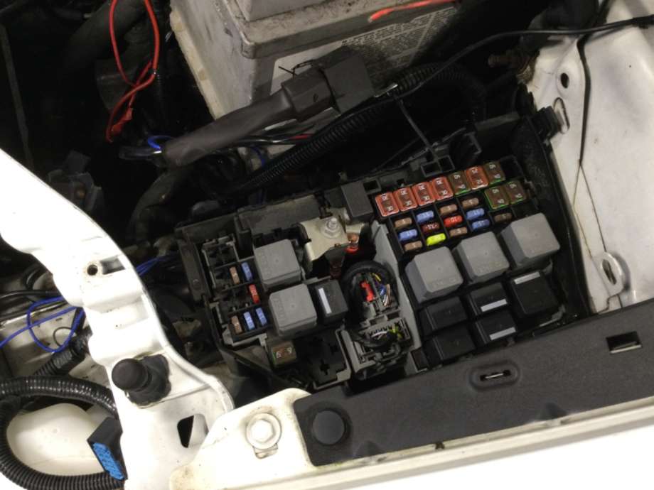 Sikringsboks til Ford Mondeo 2011-2014 (Type IV, Fase 2)  (FORD|)