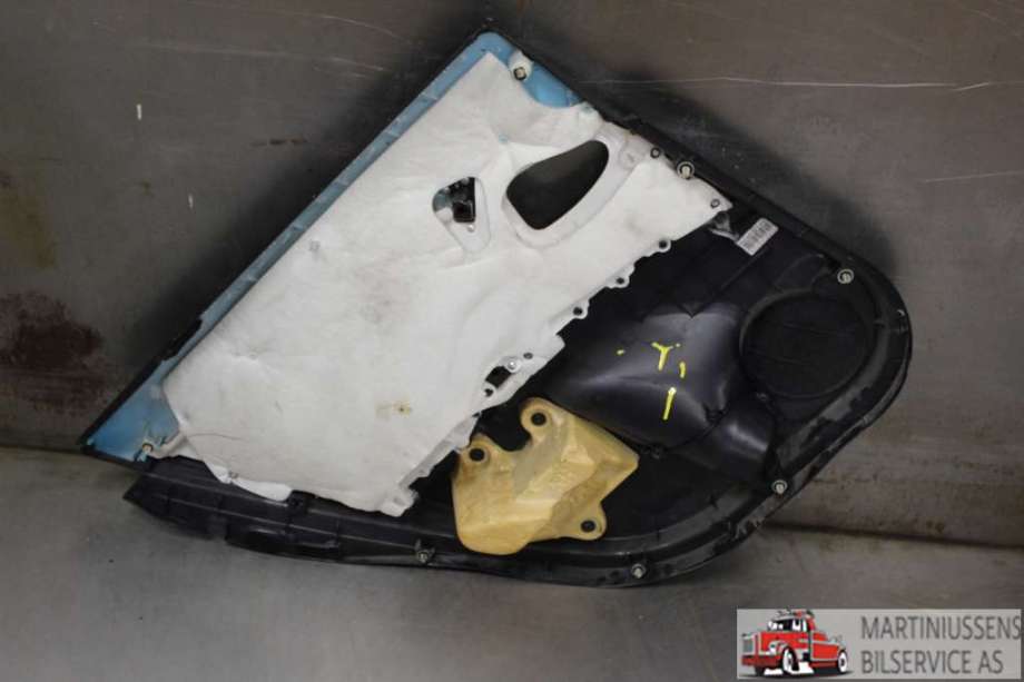 Dørtrekk høyre til Toyota Avensis 2009-2015 (Type III, Fase 1)  (TOYOTA||67638-05050)