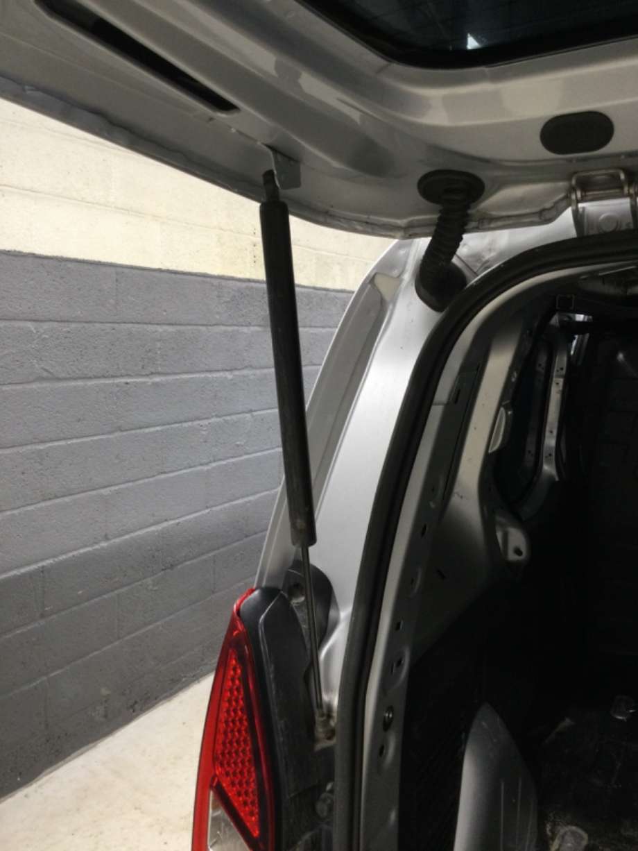 Baklukedemper til Peugeot Partner, 2015-2019 (Type II, Fase 2)  (PEUGEOT|)