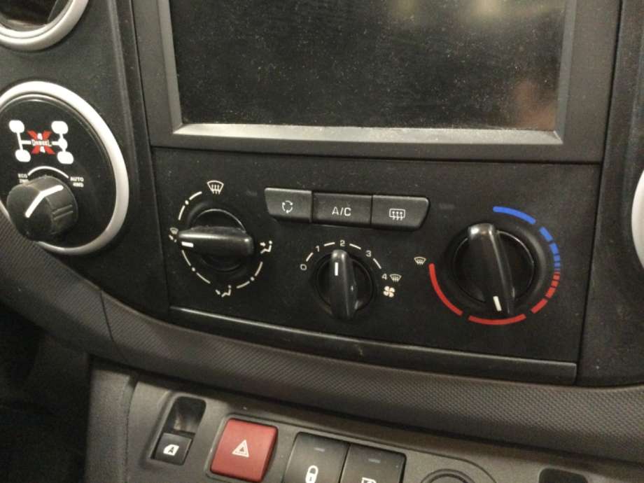 Varmeapparat betjening til Peugeot Partner, 2015-2019 (Type II, Fase 2)  (PEUGEOT|)