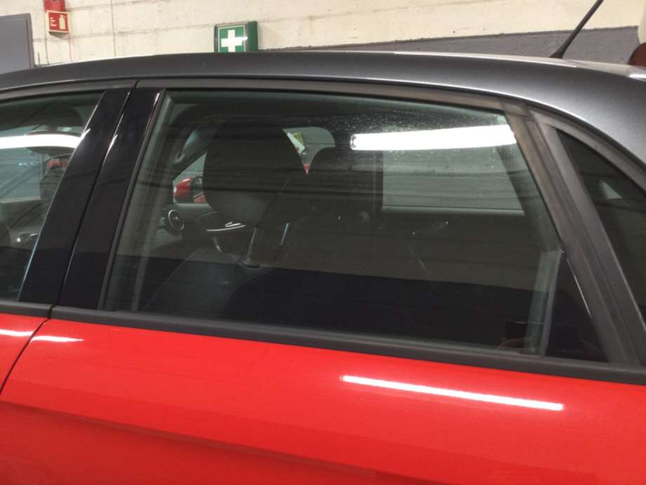 Siderute venstre bak til Audi A1, 2010-2014 (Type I, Fase 1)  (AUDI|)