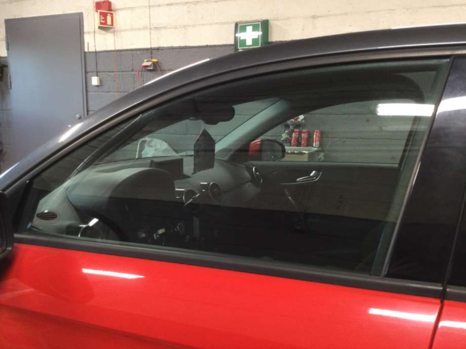 Siderute venstre foran til Audi A1, 2010-2014 (Type I, Fase 1)  (AUDI|)