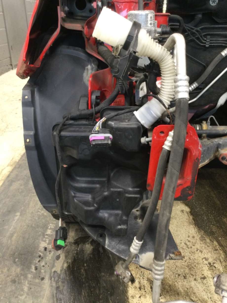 Spylertank til Audi A1, 2010-2014 (Type I, Fase 1)  (AUDI|)