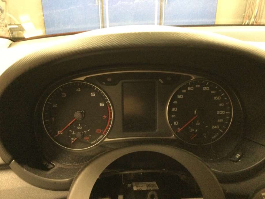 Speedometer til Audi A1, 2010-2014 (Type I, Fase 1)  (AUDI|)