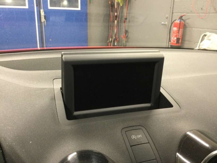 Multimedia display (MCU - Media Controller Unit) til Audi A1, 2010-2014 (Type I, Fase 1)  (AUDI|)