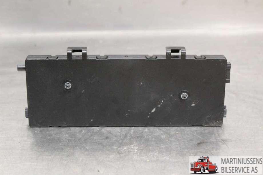 Antenne forsterker til BMW X3 2010-2017 (F25) (F25) (BMW||9276060-01)
