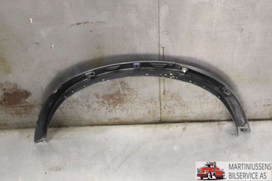 Hjulbuelist venstre foran til BMW X3 2010-2017 (F25) (F25) (BMW||8050457)