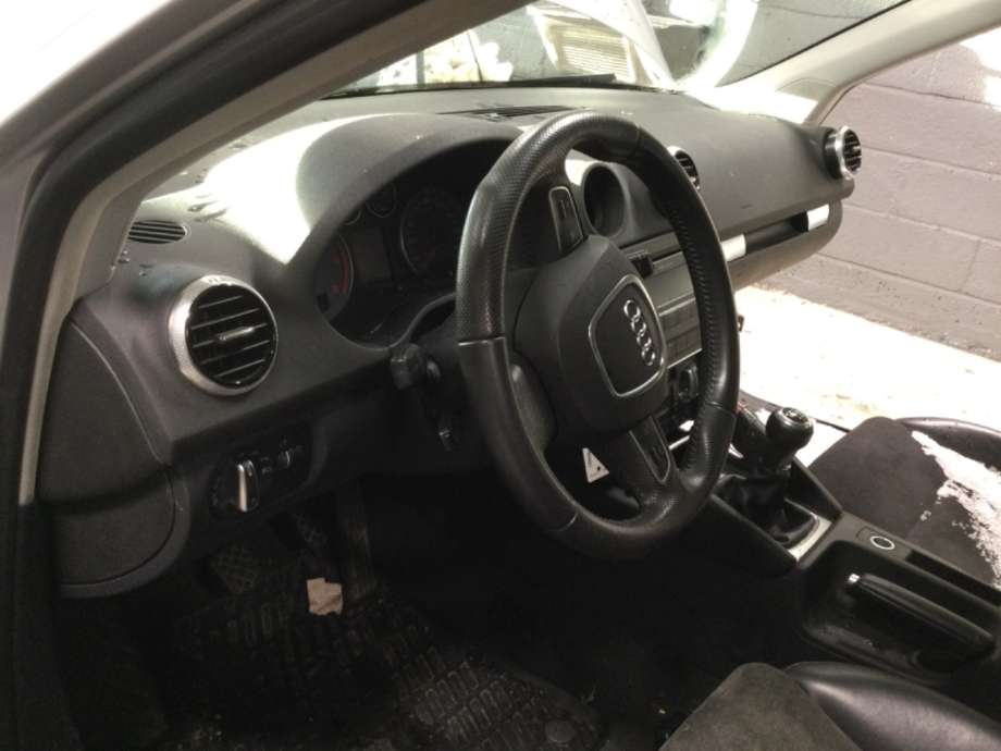 Dashbord til Audi A3, 2009-2012 (Type II, Fase 2)  (AUDI|)