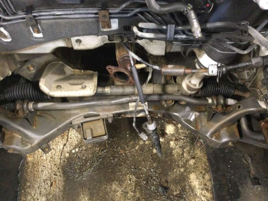 Travers foran hoved til Kia Sportage, 2010-2016 (Type III)  (KIA|)