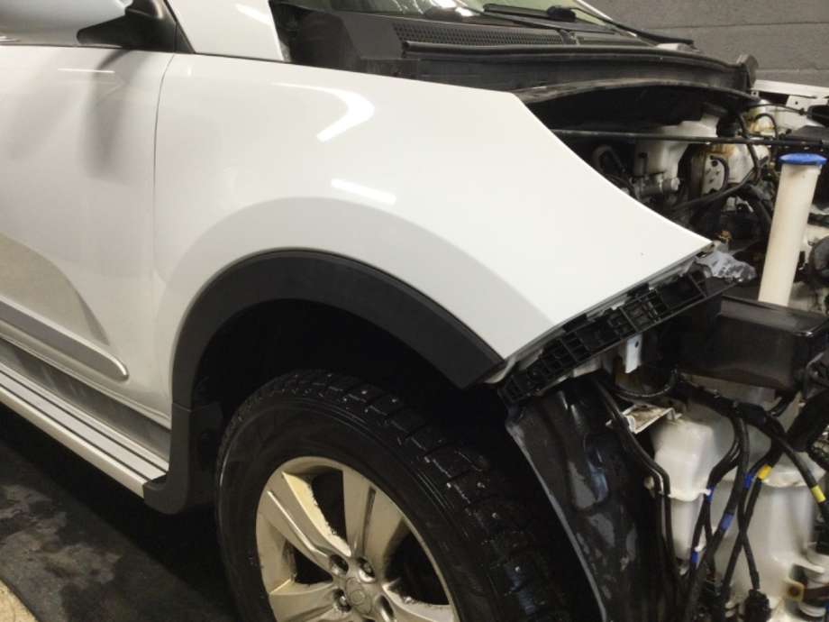 Skjerm høyre foran til Kia Sportage, 2010-2016 (Type III)  (KIA|)