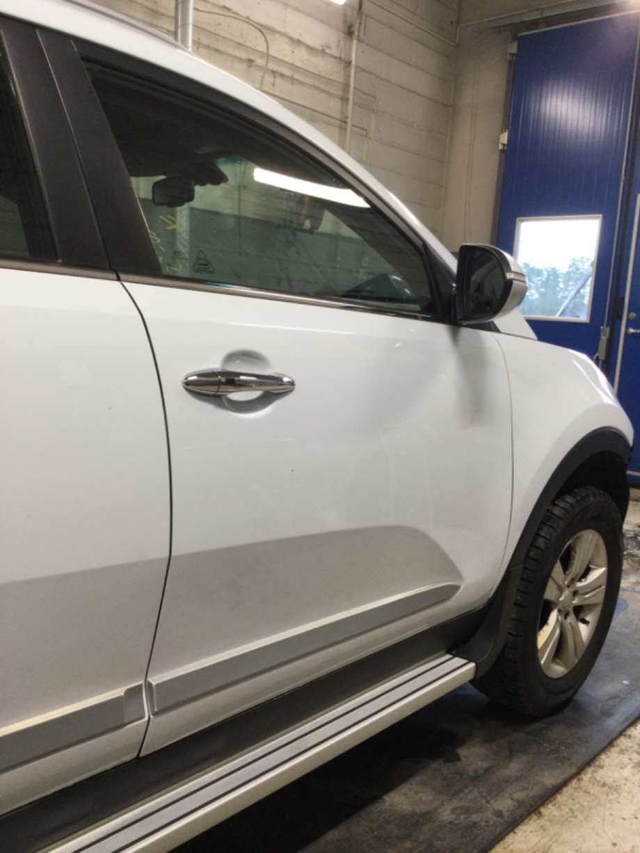 Dør høyre foran til Kia Sportage, 2010-2016 (Type III)  (KIA|)