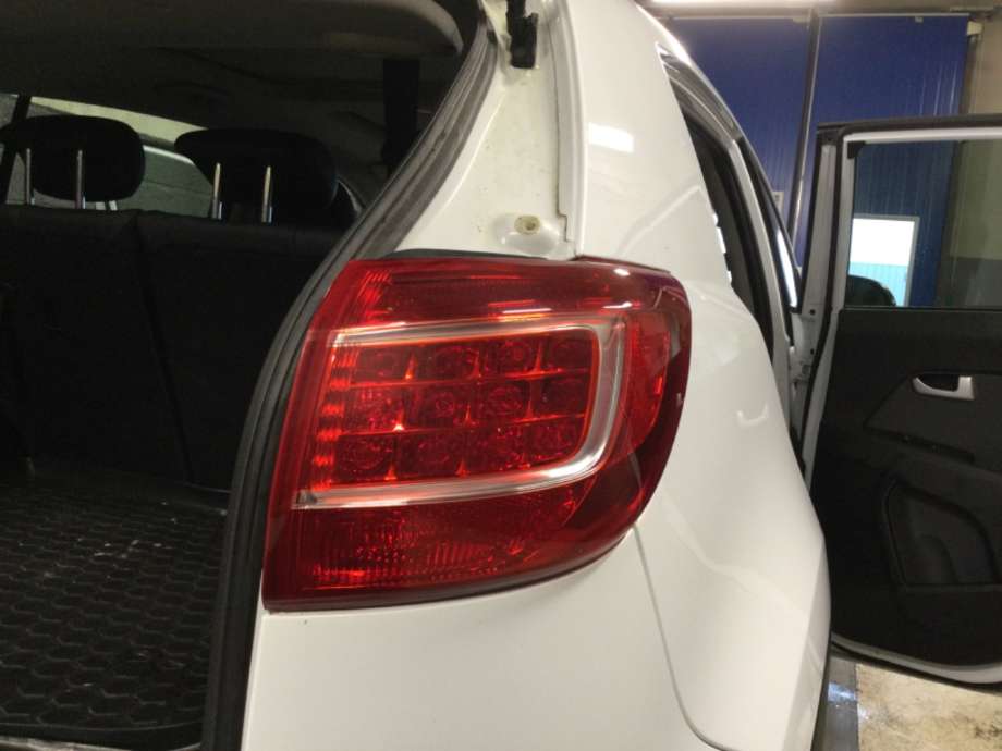 Baklykt høyre til Kia Sportage, 2010-2016 (Type III)  (KIA|)