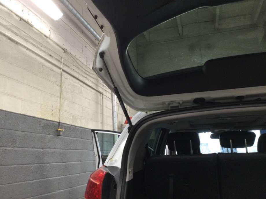 Baklukedemper til Kia Sportage, 2010-2016 (Type III)  (KIA|)