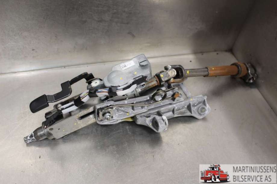 Rattaksel til Volvo V40, 2012-2019  (VOLVO|)