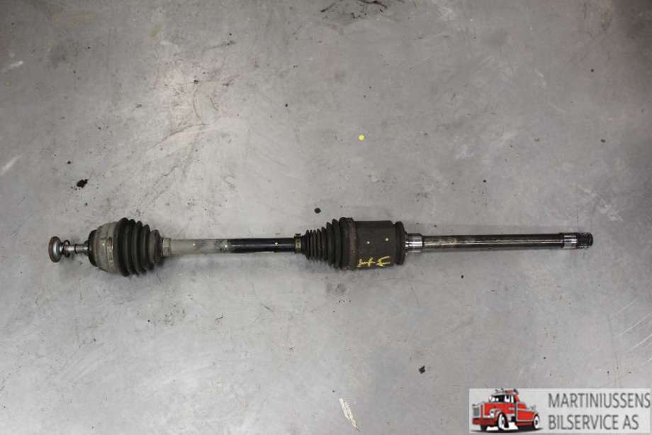 Drivaksel høyre foran til BMW X3, 2010-2017 (F25) (F25) (BMW|)