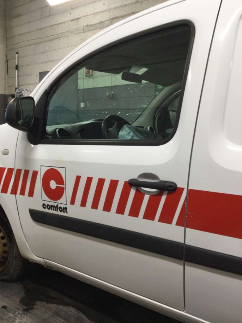 Dør venstre foran til Renault Kangoo, 2008-2021 (Type II)  (RENAULT|)