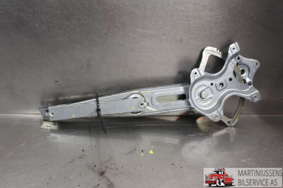 Ruteheis til Toyota Yaris, 2012-2014 (Type III, Fase 1)  (TOYOTA|)