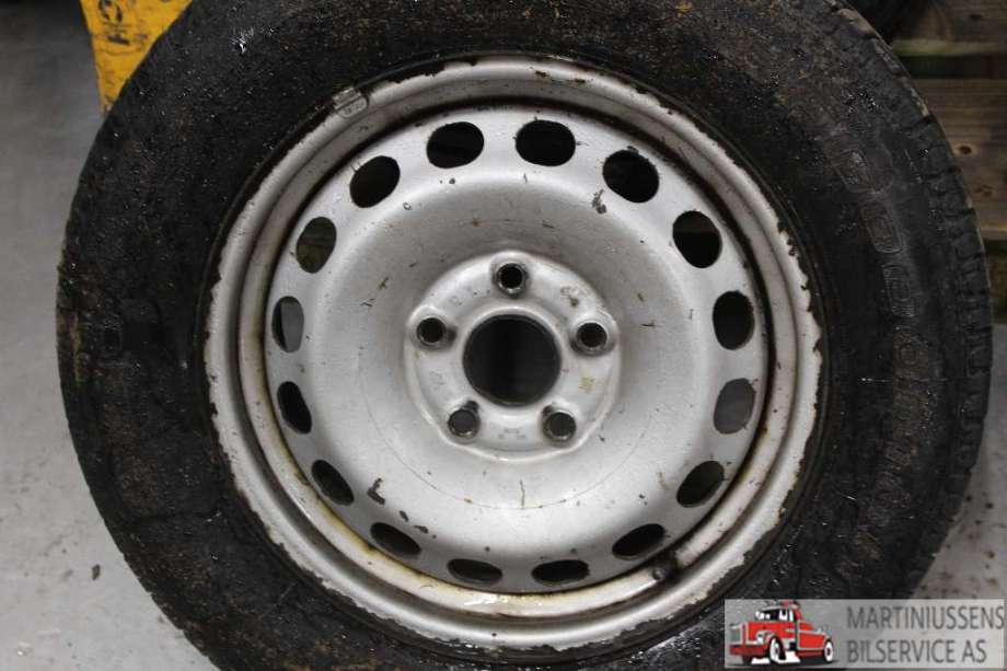 Felgsett stål til VW Caddy 2004-2010 (Type III, Fase 1)  (VOLKSWAGEN|5X112|15"|)