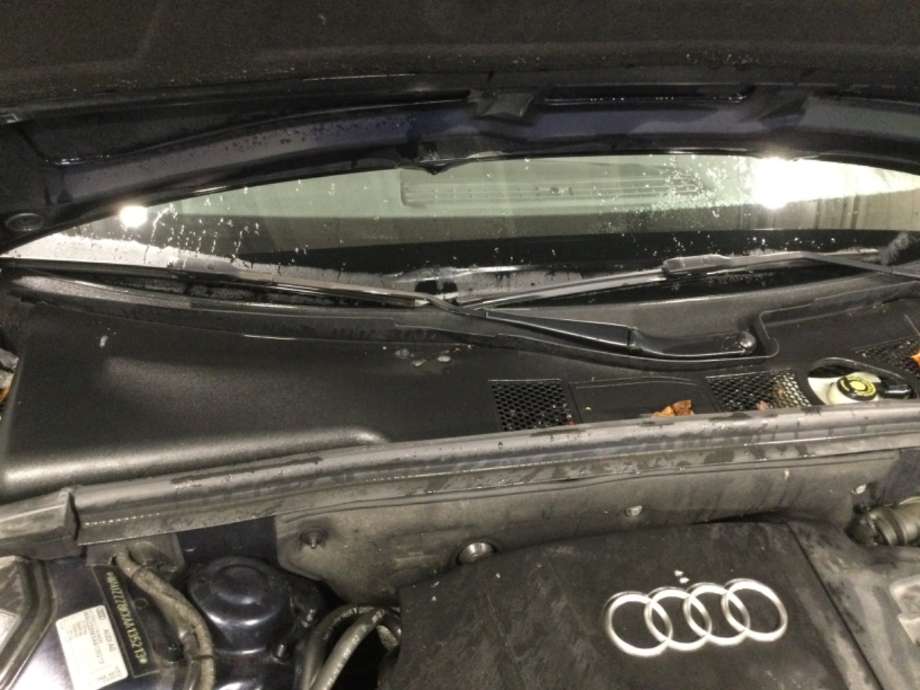 Viskerarmer frontrute til Audi A4, 2007-2014 (Type IV) (B8) (B8) (AUDI|)