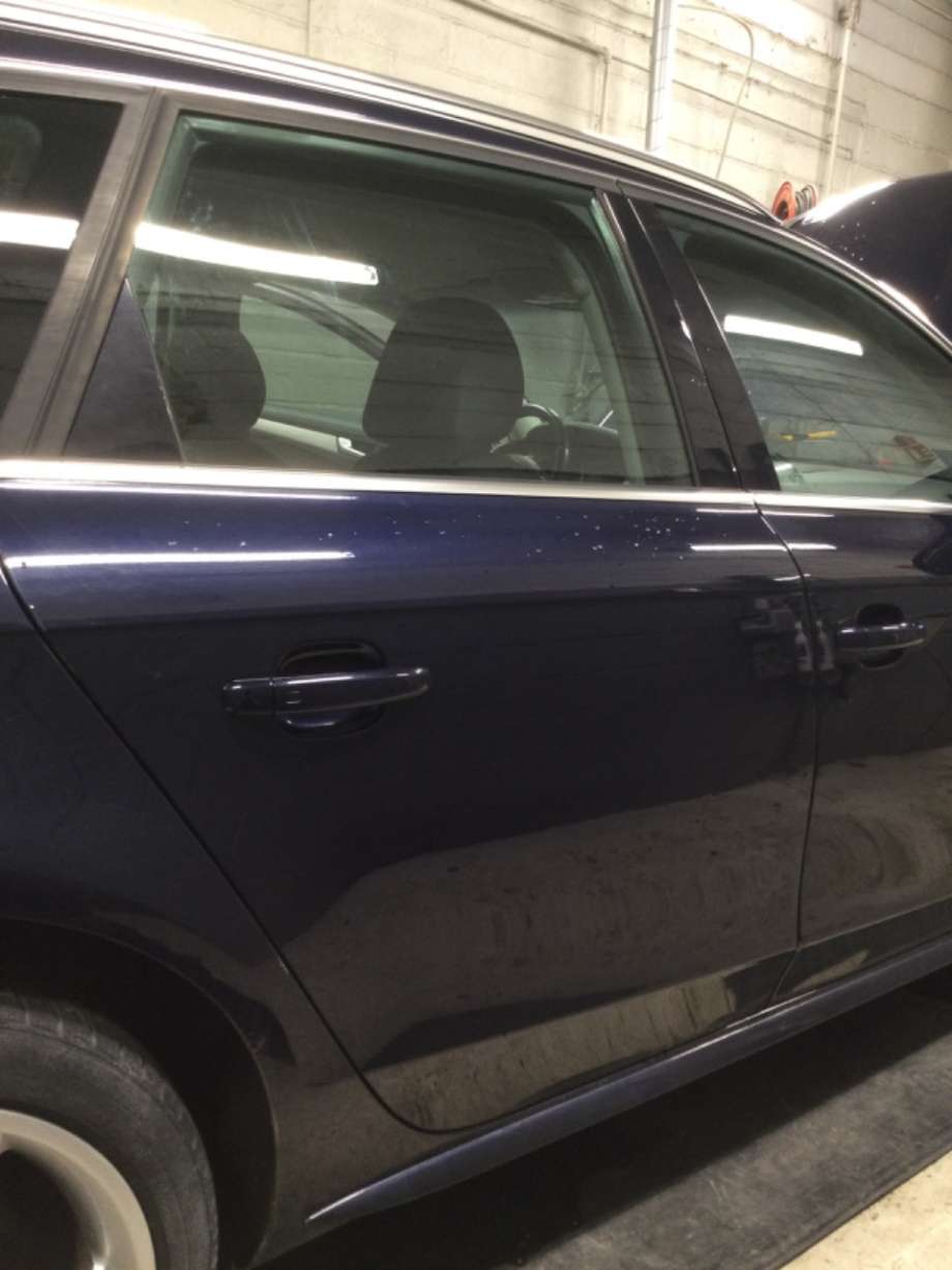 Dør høyre bak til Audi A4, 2007-2014 (Type IV) (B8) (B8) (AUDI|)