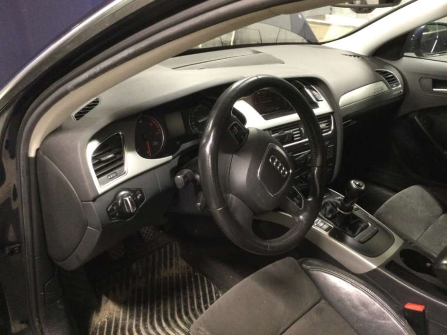 Dashbord til Audi A4, 2007-2014 (Type IV) (B8) (B8) (AUDI|)