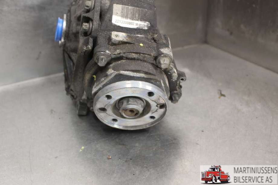 Kardang til Mercedes GLK 2008-2015 (X204) (X204) (MERCEDES||2213300802)