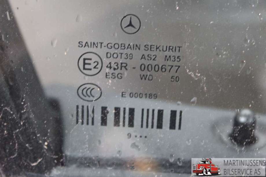 Siderute høyre foran til Mercedes E-Klasse 2009-2013 (Fase 1) (W212) (W212) (MERCEDES|)